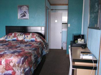 Beach Motel 4*